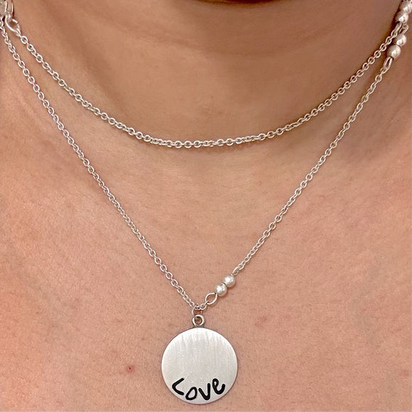 925 Sterling Mexico Silver Love Pendant on Vintage Silver Tone Necklace - Picture 4 of 11